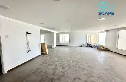 صالة عرض - استوديو - 2 حمامات للايجار في سلماباد - المحافظة الوسطى