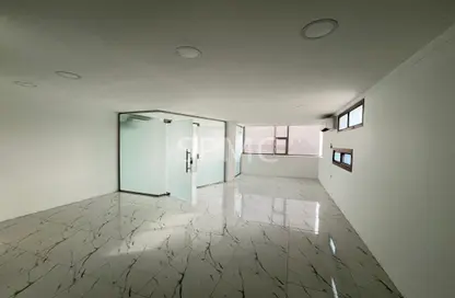 Office Space - Studio - 1 Bathroom for rent in Saar - Northern Governorate