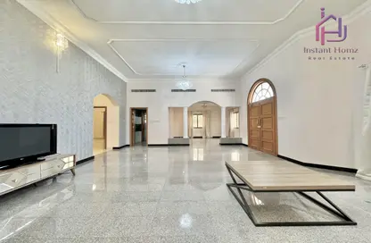 Villa - 6 Bedrooms - 6 Bathrooms for rent in Al Juffair - Capital Governorate