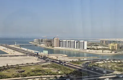 Apartment - 4 Bedrooms - 5 Bathrooms for sale in Abraj Al Lulu - Manama - Capital Governorate