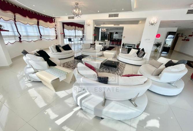 981285 - Property Image 2