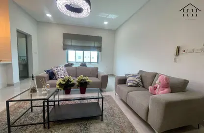 Apartment - 1 Bedroom - 2 Bathrooms for rent in Janabiya - Northern Governorate