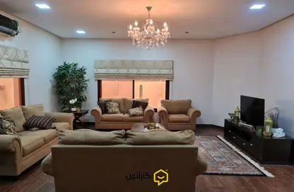 فيلا - 7 غرف نوم - 8 حمامات للبيع في كرزكان - المحافظة الشمالية