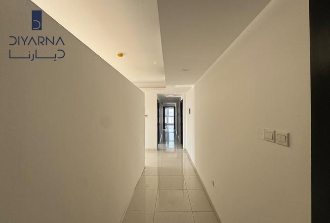 959831 - Property Image 2