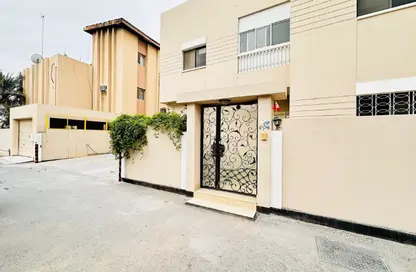 Office Space - Studio - 4 Bathrooms for rent in Um Al Hasam - Manama - Capital Governorate