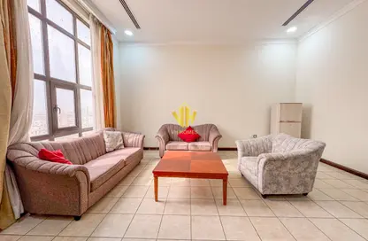 Apartment - Studio - 1 Bathroom for rent in Hoora - Capital Governorate
