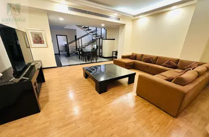 Apartment - 2 Bedrooms - 2 Bathrooms for rent in Al Juffair - Capital Governorate