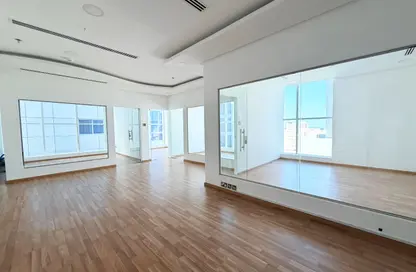 Office Space - Studio - 2 Bathrooms for rent in Seef - Capital Governorate