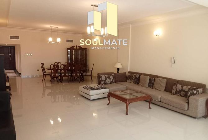961798 - Property Image 3