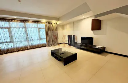 Apartment - 2 Bedrooms - 3 Bathrooms for rent in Al Juffair - Capital Governorate Apartment - 2 Bedrooms - 3 Bathrooms for rent in Al Juffair - Capital Governorate