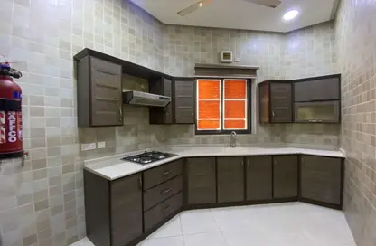 Apartment - 2 Bedrooms - 2 Bathrooms for rent in Tubli - Central Governorate
