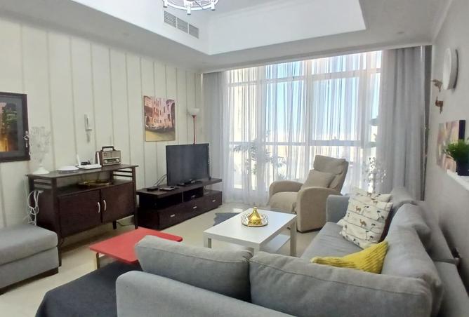 989578 - Property Main Image