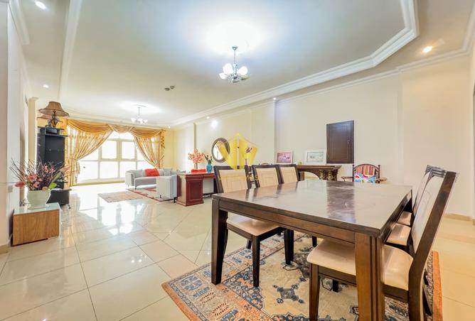 984377 - Property Image 2