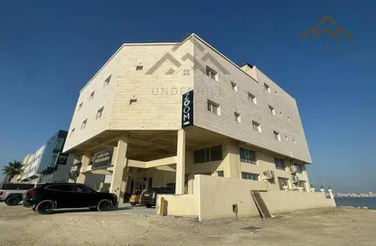 عمارة بالكامل - استوديو - 8 حمامات للبيع في توبلي - المحافظة الوسطى