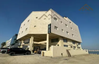عمارة بالكامل - استوديو - 8 حمامات للبيع في توبلي - المحافظة الوسطى