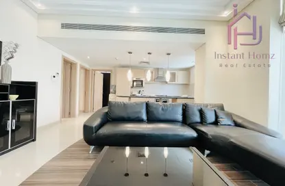 Apartment - 2 Bedrooms - 2 Bathrooms for rent in Al Juffair - Capital Governorate