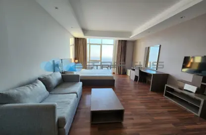 Apartment - Studio - 1 Bathroom for sale in Sanabis - Manama - Capital Governorate