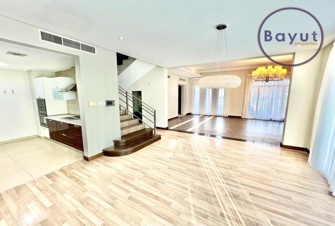 972509 - Property Image 2