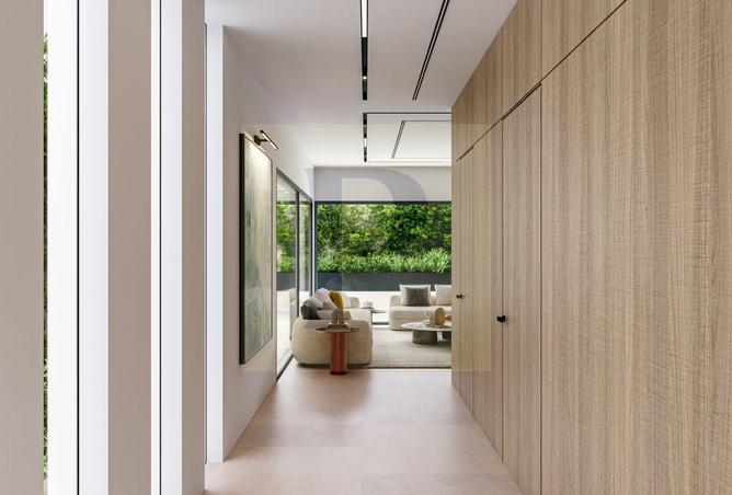 951771 - Property Image 3