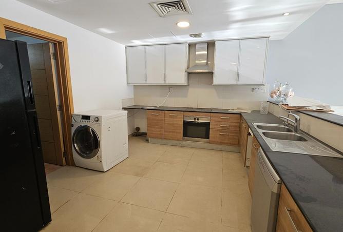 900506 - Property Image 2