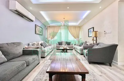 Apartment - 4 Bedrooms - 5 Bathrooms for sale in Hidd - Muharraq Governorate