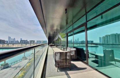 Apartment - 2 Bedrooms - 3 Bathrooms for rent in Reef Island - Capital Governorate