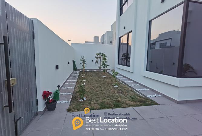 877186 - Property Image 3