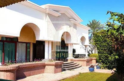 Villa - 4 Bedrooms - 4 Bathrooms for rent in Budaiya - Northern Governorate