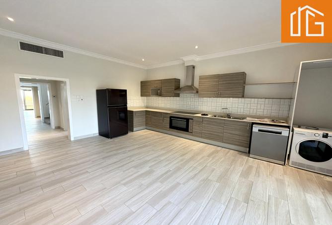 989051 - Property Main Image