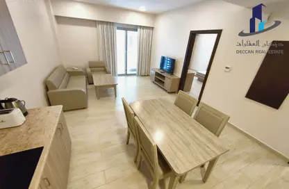 Apartment - 1 Bedroom - 2 Bathrooms for rent in Al Juffair - Capital Governorate