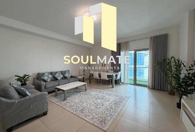 982915 - Property Image 2