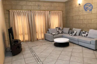 صورة لـ غرفة المعيشة شقة - 3 غرف نوم - 2 حمامات للايجار في العدلية - المنامة - محافظة العاصمة ، صورة رقم 1