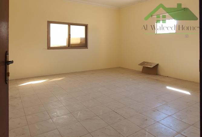 908081 - Property Image 2