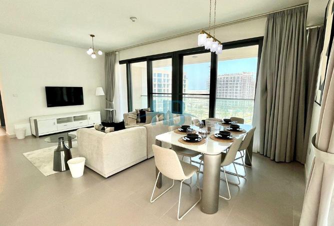 972065 - Property Image 2