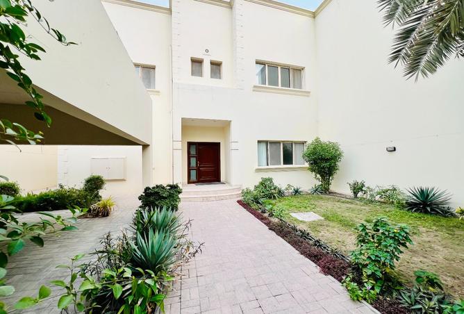 973540 - Property Image 2