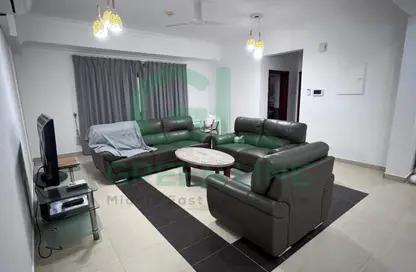 Apartment - 2 Bedrooms - 2 Bathrooms for sale in Busaiteen - Muharraq Governorate