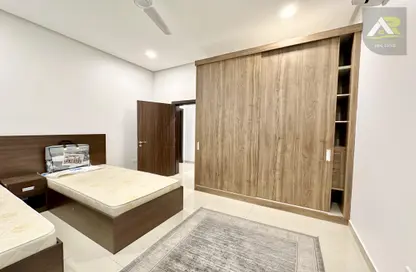 شقة - 2 غرف نوم - 3 حمامات للايجار في الزنج - المنامة - محافظة العاصمة