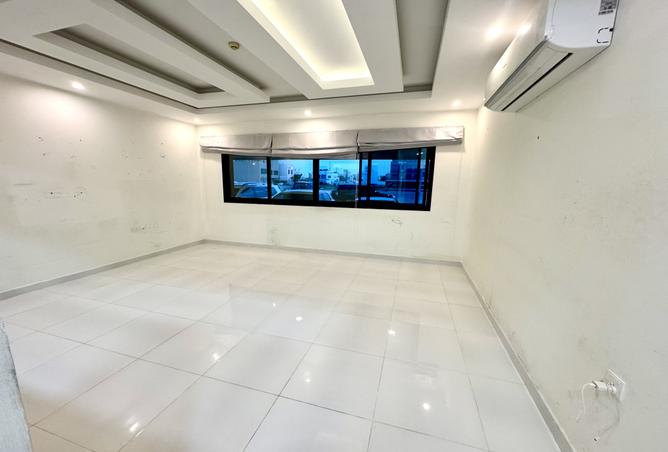 982508 - Property Main Image