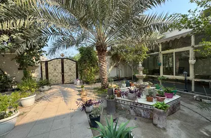 Villa - 7+ Bedrooms - 7+ Bathrooms for sale in Isa Town - Central Governorate