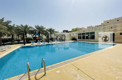 فيلا - 5 غرف نوم - 5 حمامات للايجار في الهملة - المحافظة الشمالية