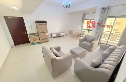 Apartment - 2 Bedrooms - 2 Bathrooms for rent in Al Burhama - Manama - Capital Governorate