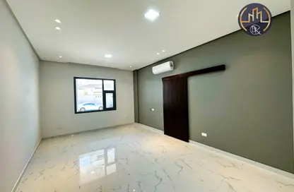 Apartment - 3 Bedrooms - 2 Bathrooms for rent in Shakhura - Northern Governorate