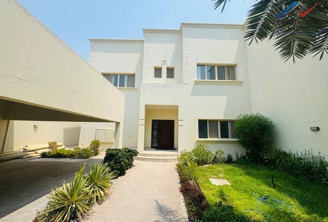 977542 - Property Image 2