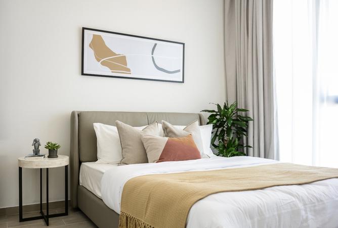 956901 - Property Image 2