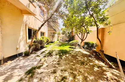 Villa - 3 Bedrooms - 5 Bathrooms for rent in Jurdab - Central Governorate