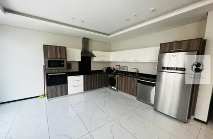 Kitchen image for: Apartment - 2 Bedrooms - 2 Bathrooms for rent in Saar - Northern Governorate, Image 1