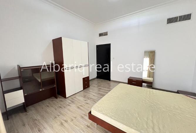 962143 - Property Image 2