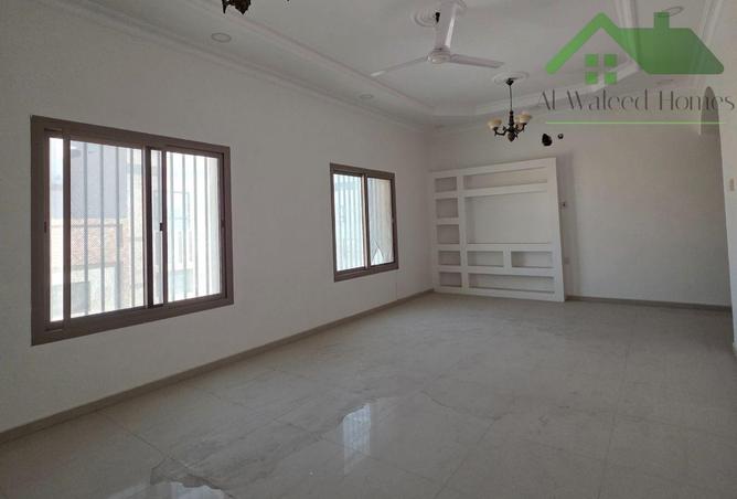 965927 - Property Main Image