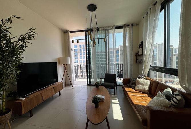 990361 - Property Image 2