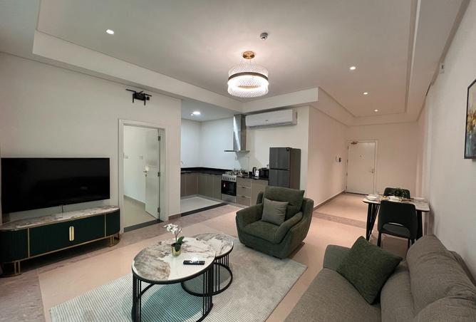 983211 - Property Image 2